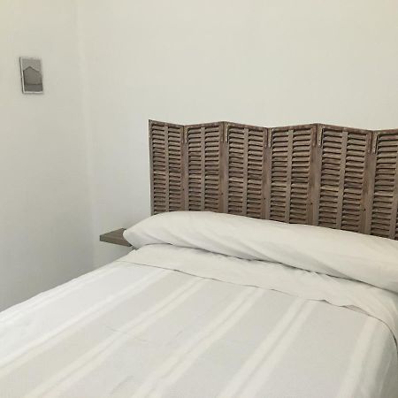 Reina Apartment Валенсия Екстериор снимка
