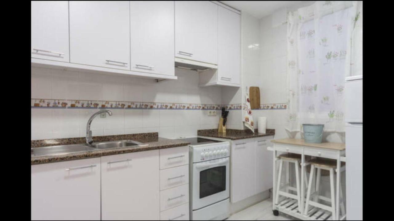 Reina Apartment Валенсия Екстериор снимка